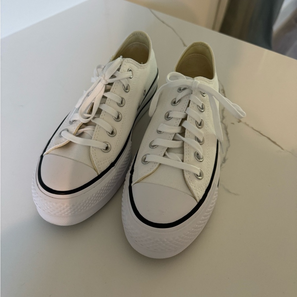 Never worn white converse